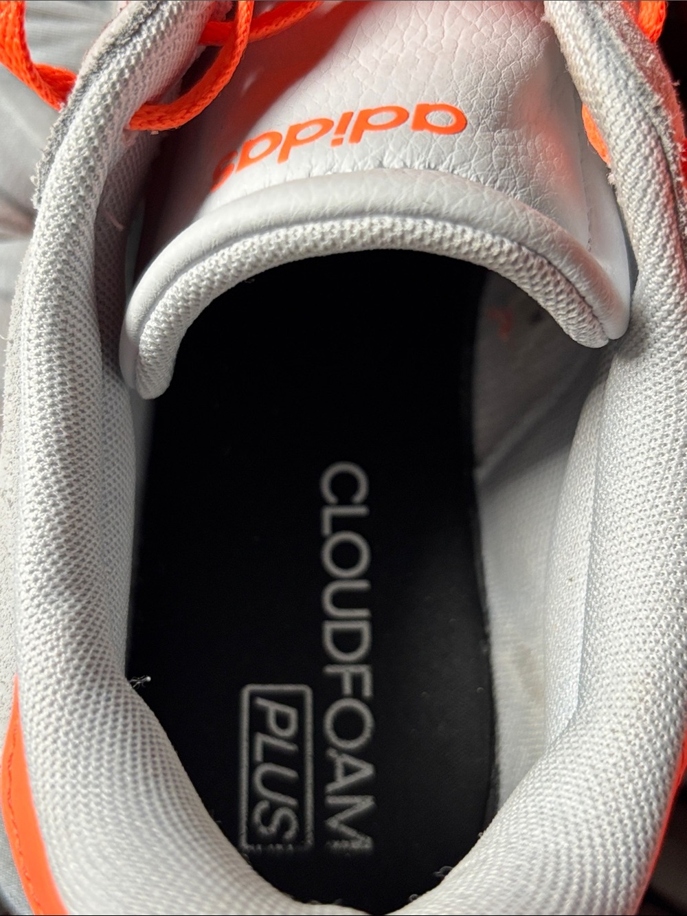 adidas - Picture 3 of 5